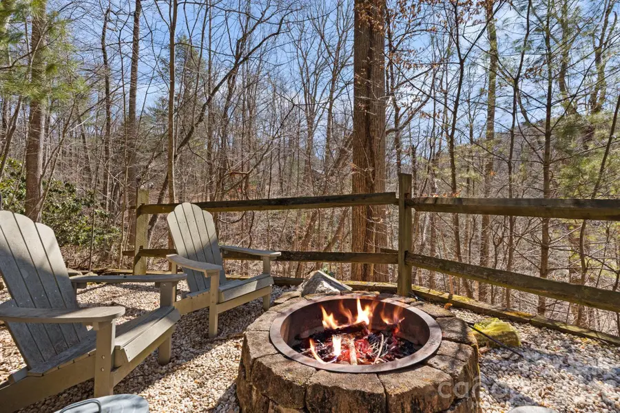 135 Jake Trail, Vilas, NC 28692 - #3