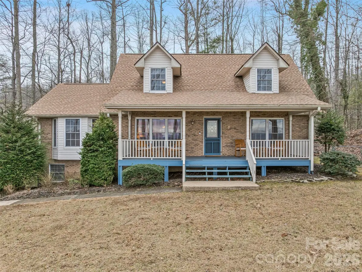 24 Abbey Lane, Hendersonville, NC 28739 - #1