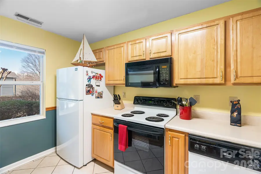 101 Carlyle Way, Asheville, NC 28803 - #3