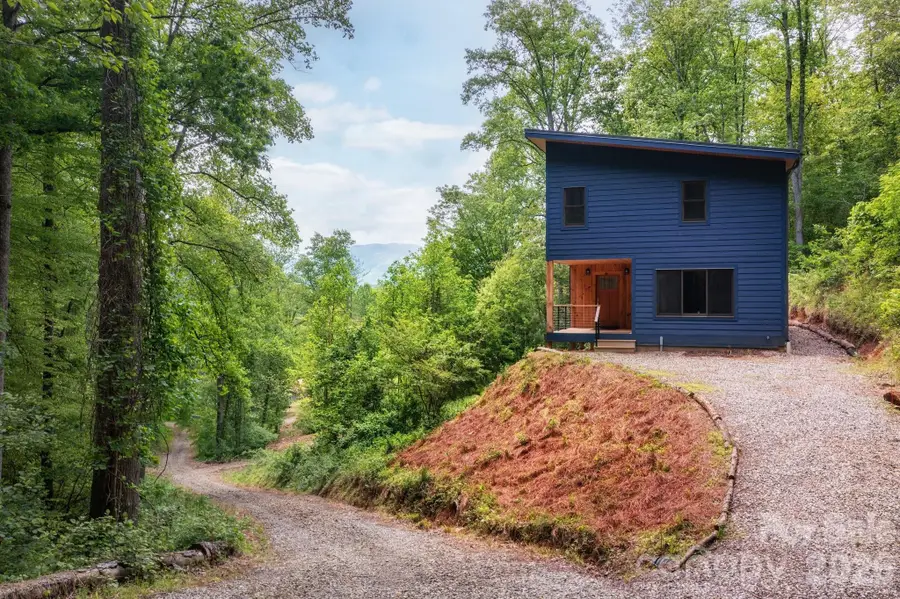 83 Mount Airy Road, Marshall, NC 28753 - #3