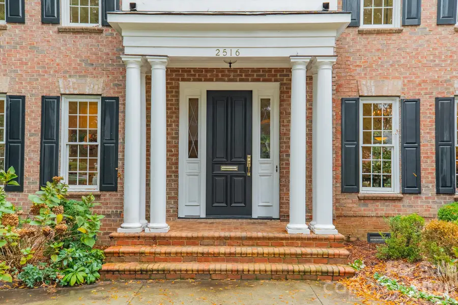 2516 Selwyn Avenue, Charlotte, NC 28209 - #3