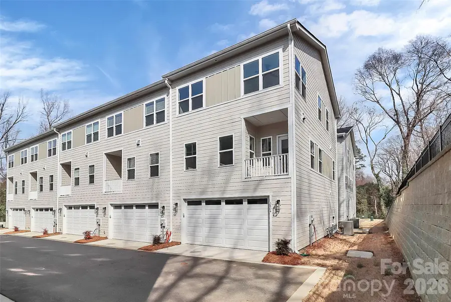 3804 Odom Way, Charlotte, NC 28208 - #3