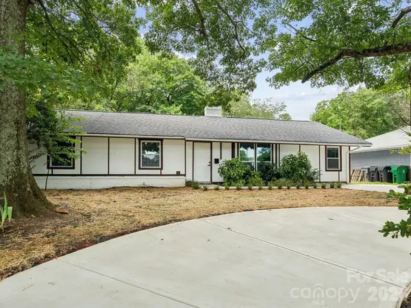 2000 Tyvola Road, Charlotte, NC 28210