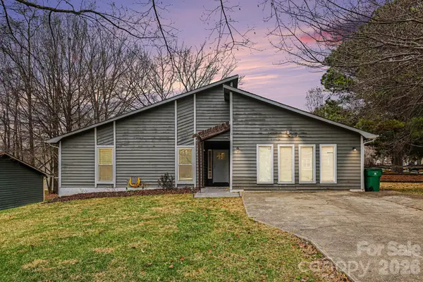 6022 Hanna Court, Charlotte, NC 28212