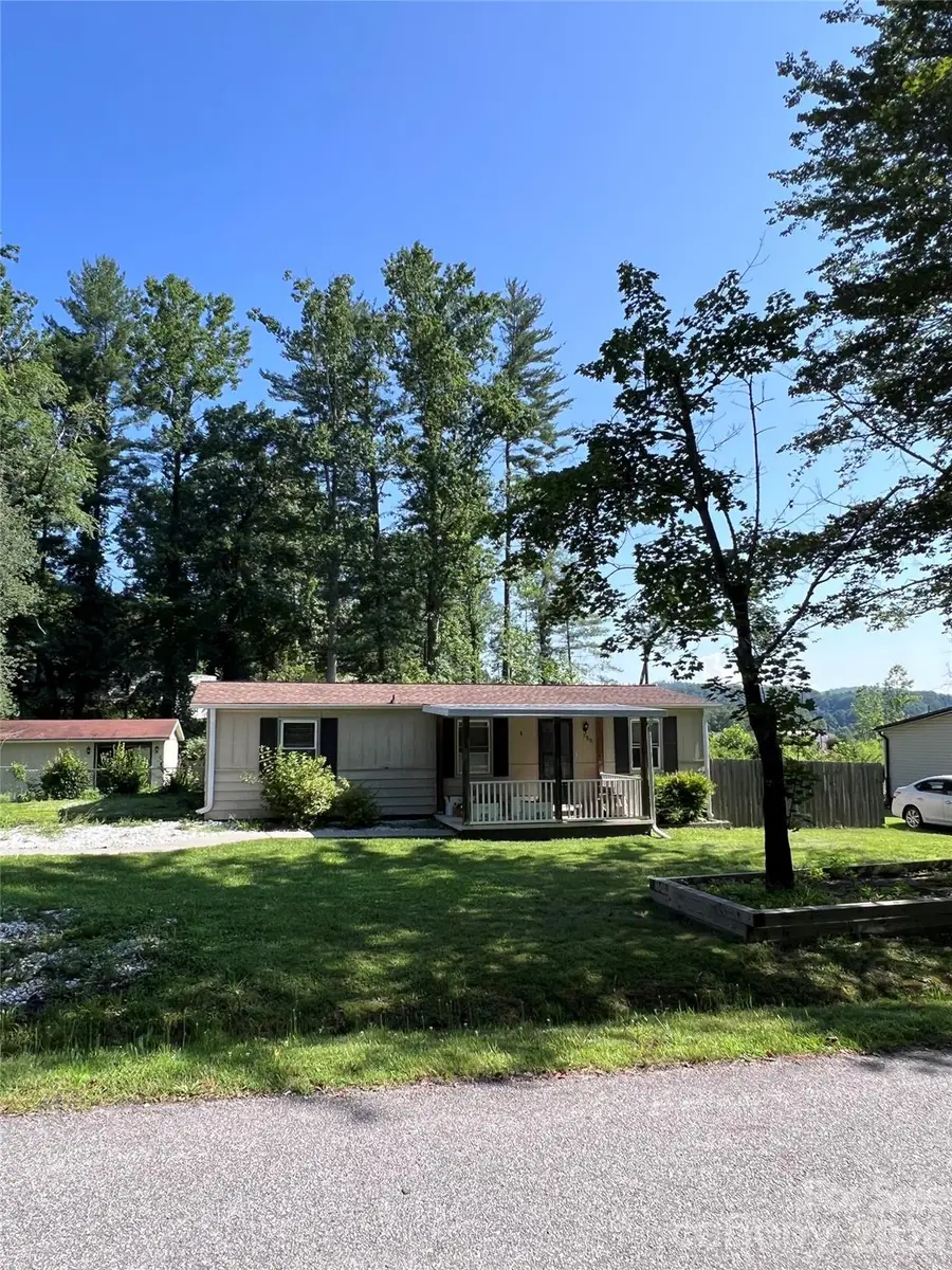 150 Piney Ridge Drive, Hendersonville, NC 28791 - #2