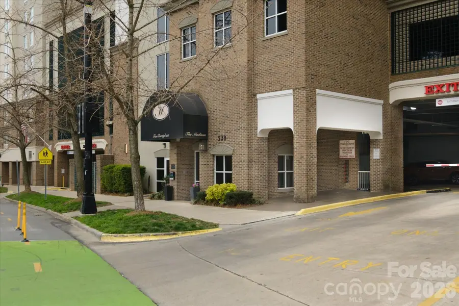 520 E Martin Luther King Jr Boulevard #1104, Charlotte, NC 28202 - #2