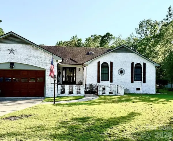 5802 Jolly Roger Court, New Bern, NC 28560