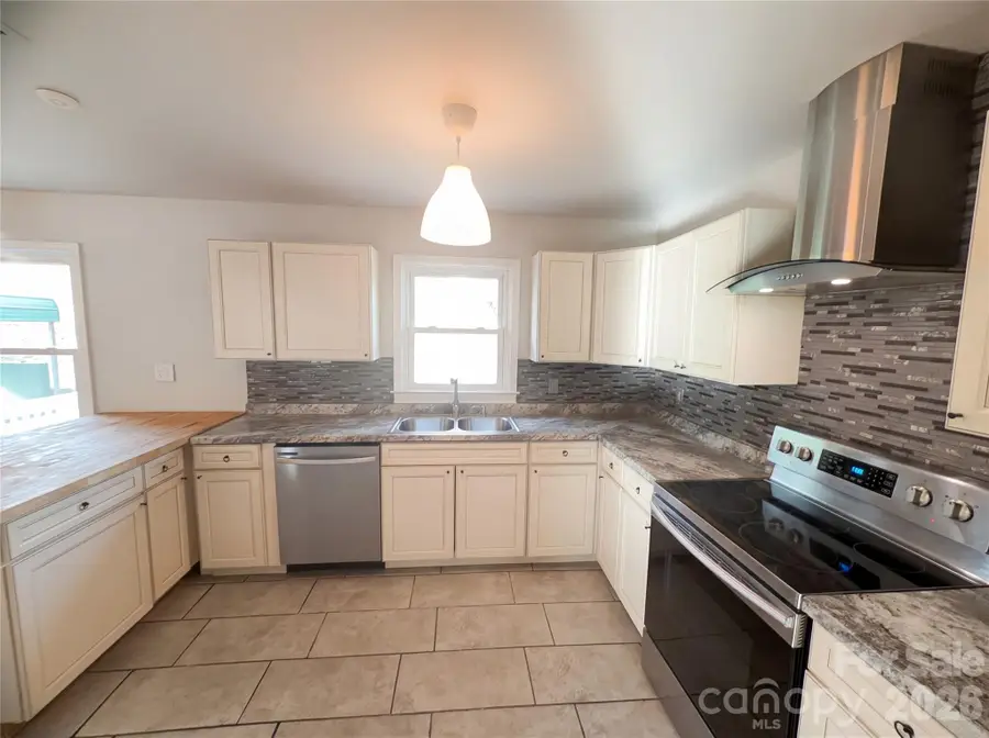 310 Mitchell Street, Belmont, NC 28012 - #2