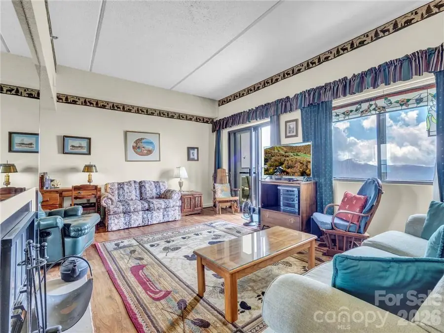 303 Sugar Top Drive #2718, Sugar Mountain, NC 28604 - #3