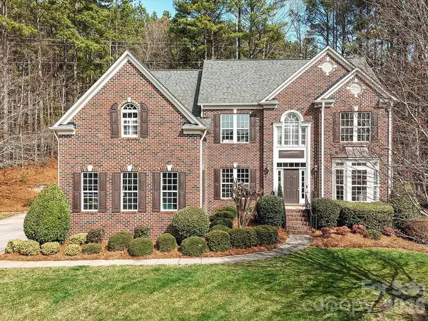 108 Braxton Gate Court, Mount Holly, NC 28120