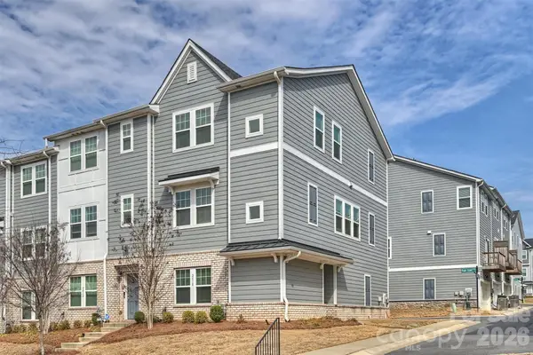 2410 Arbor Loop Drive, Charlotte, NC 28217