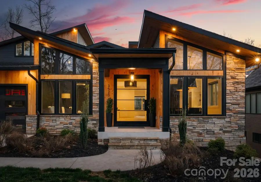 3520 Gatewood Oaks Drive, Charlotte, NC 28210 - #2