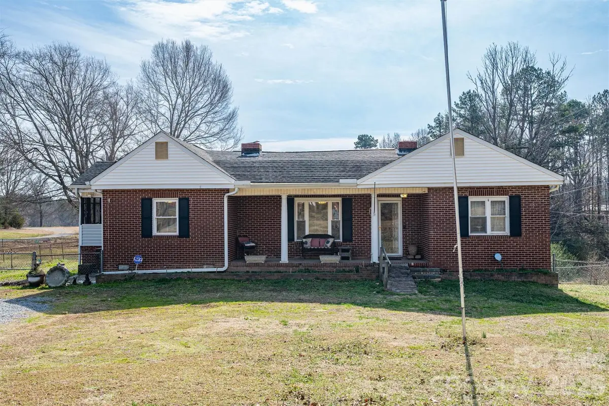 3325 Fairview Drive, Gastonia, NC 28052 - #1