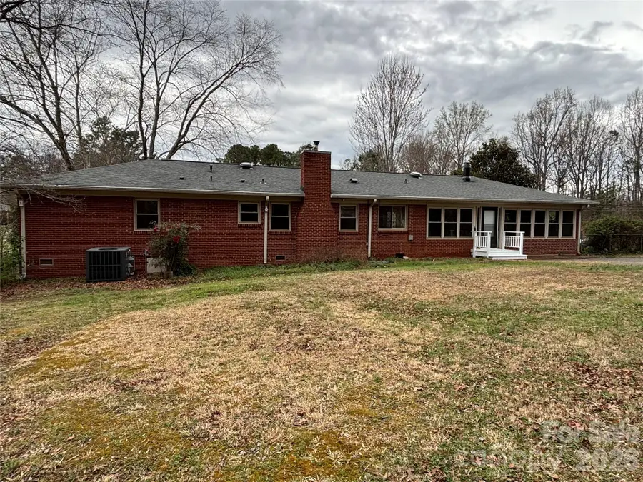 9436 Glen Brook Drive, Charlotte, NC 28215 - #2