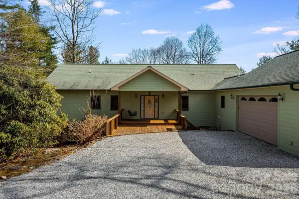 20 Stony Crest Drive, Spruce Pine, NC 28777