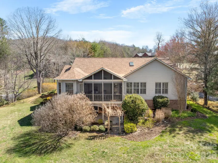 17 Ashton Forest Court, Hendersonville, NC 28739 - #3