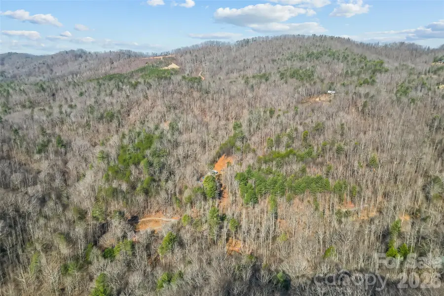 3448 Valley Drive, Lenoir, NC 28645 - #3