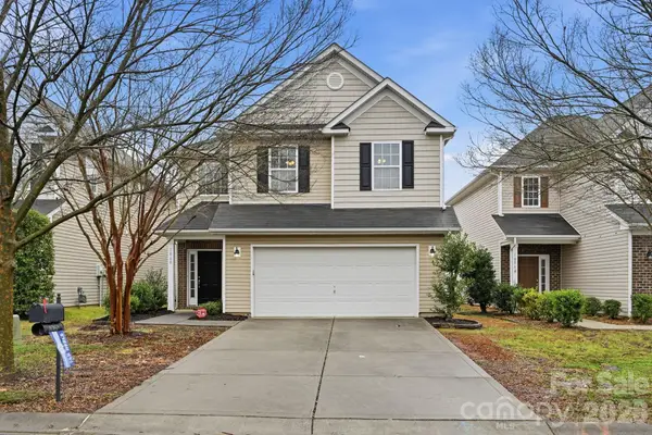 1060 Mountain Laurel Court, Matthews, NC 28104