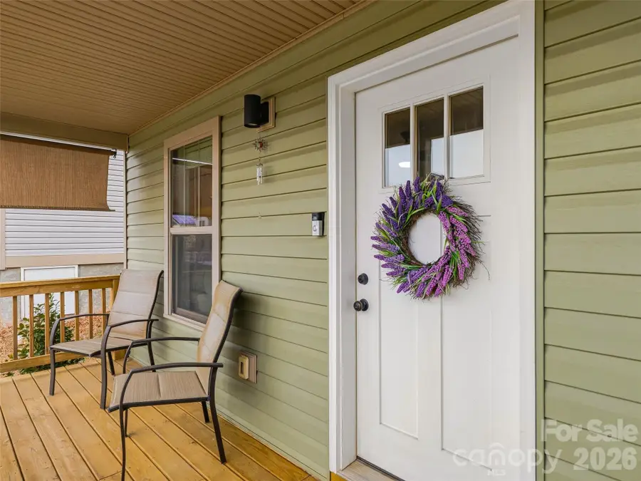 21 Yarrow Meadow Road, Weaverville, NC 28787 - #2