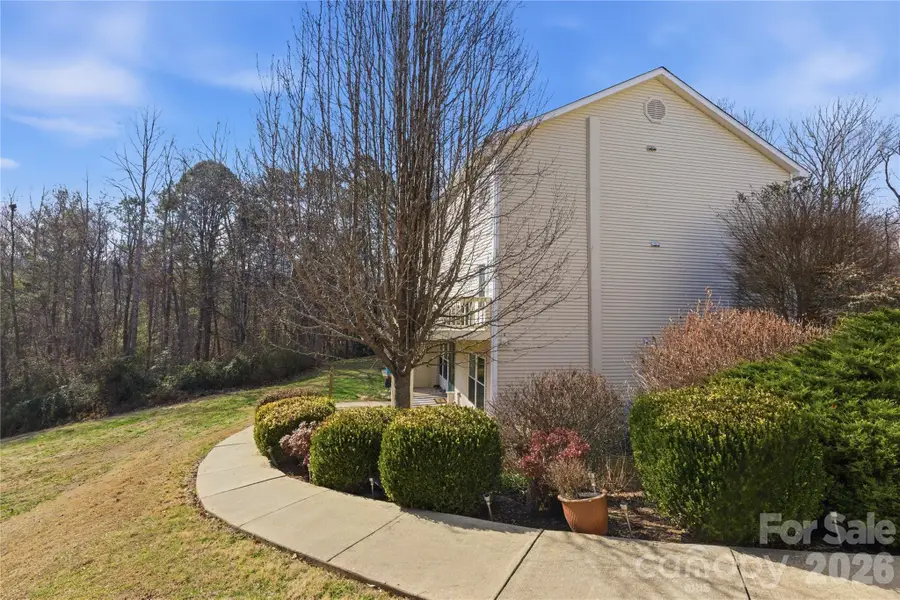 19 Krista Circle #E, Candler, NC 28715 - #3