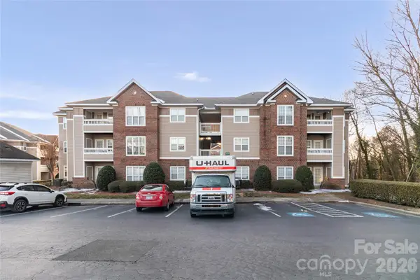 9849 Campus Walk Lane #D, Charlotte, NC 28262