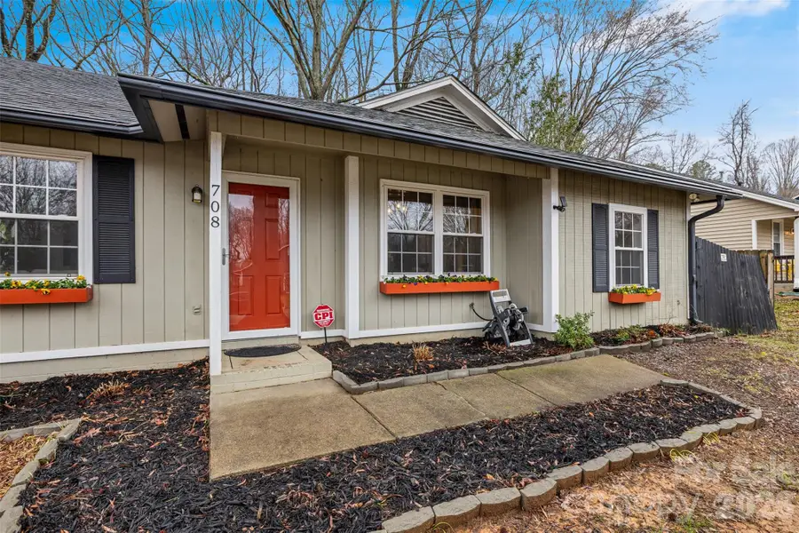 708 Pennwood Lane, Charlotte, NC 28215 - #2