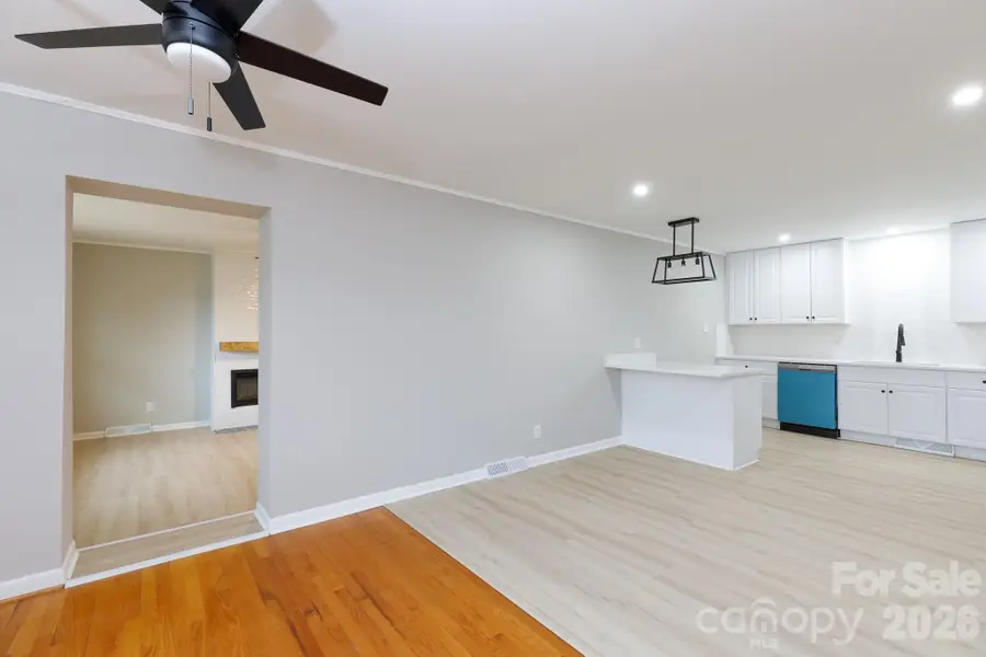 1621 Stonehill Place, Rock Hill, SC 29730 - #3