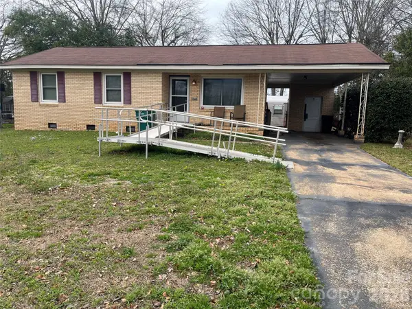 5543 Oakcrest Road, Sumter, SC 29154