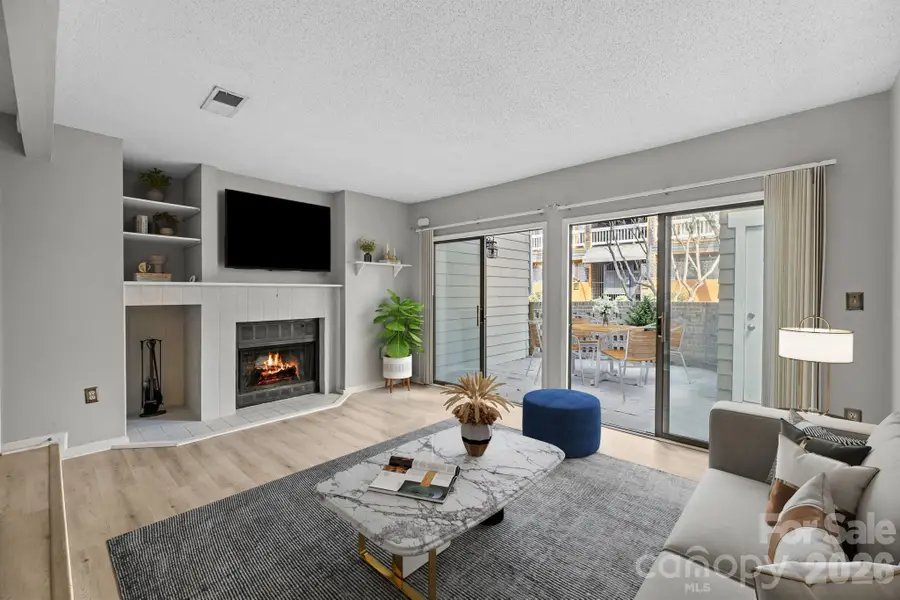 427 W 8th Street #104, Charlotte, NC 28202 - #3