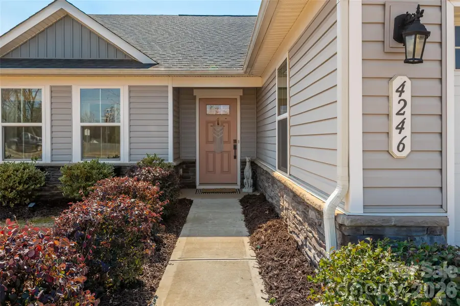 4246 Mackinnon Drive, Charlotte, NC 28214 - #2