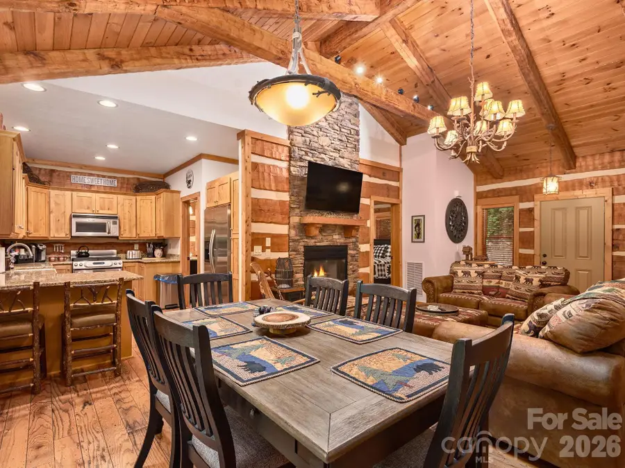 37 Grinnin Sun Road, Burnsville, NC 28714 - #2