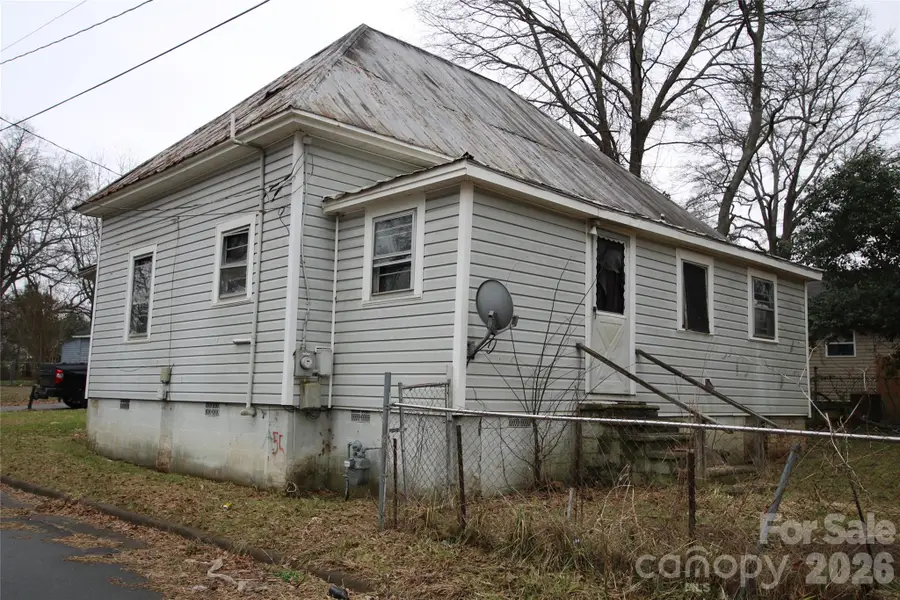 1018 Dodd Street, Shelby, NC 28150 - #3