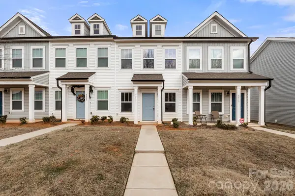 4511 Eaves Lane, Charlotte, NC 28215