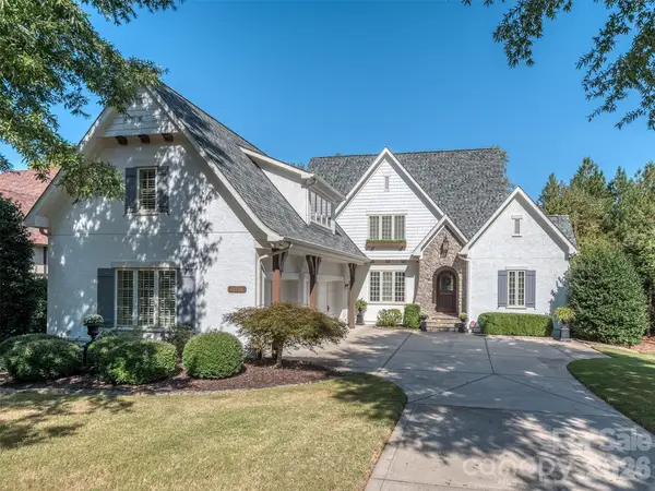 16728 Ashton Oaks Drive, Charlotte, NC 28278