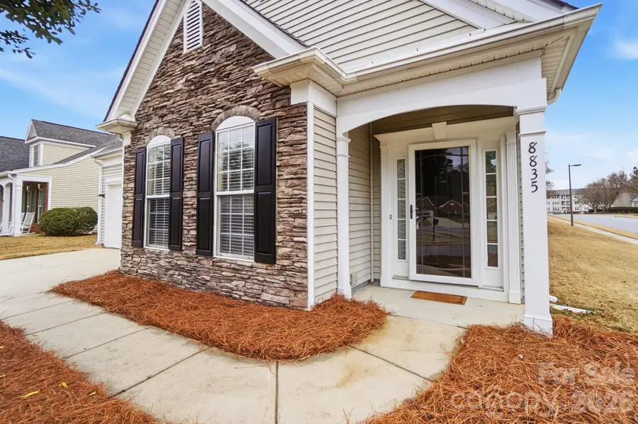 8835 Kestral Ridge Drive, Charlotte, NC 28269 - #3