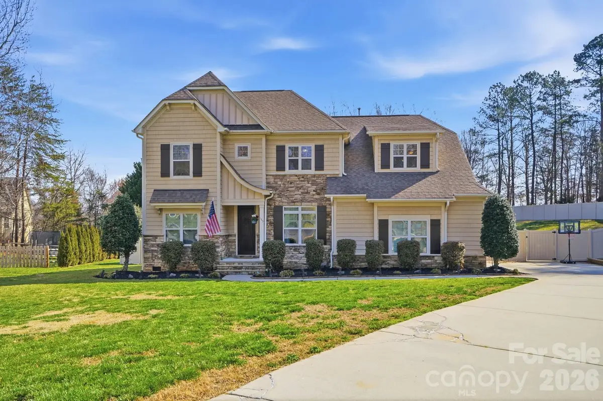 135 Lakeshore Hills Drive, Mooresville, NC 28117 - #1