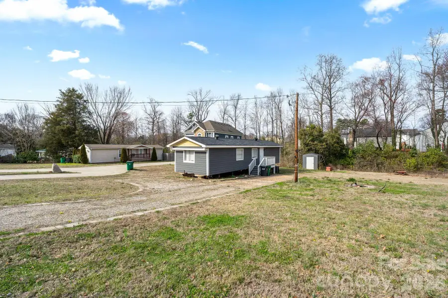 5012 Victoria Avenue, Charlotte, NC 28269 - #3
