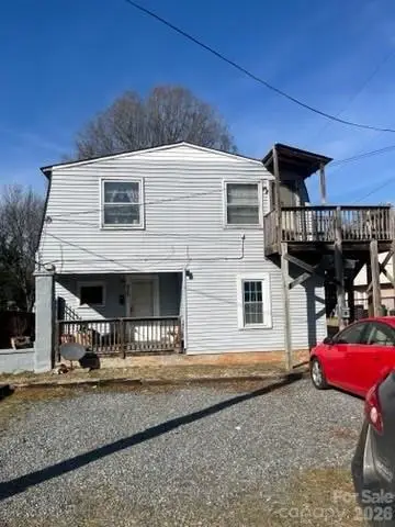 916 Rowan Street, Charlotte, NC 28208