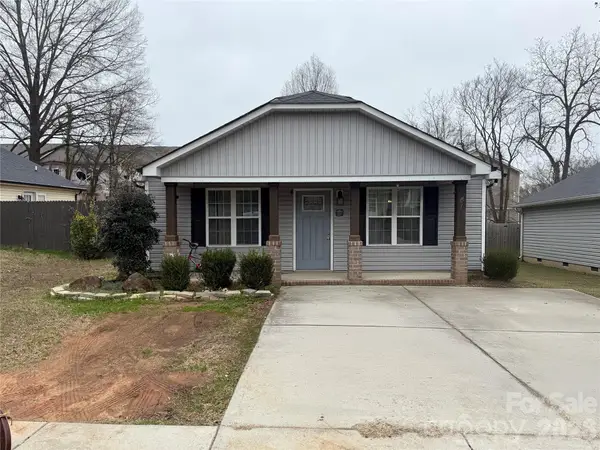 41 Saint Mary Avenue Nw, Concord, NC 28025