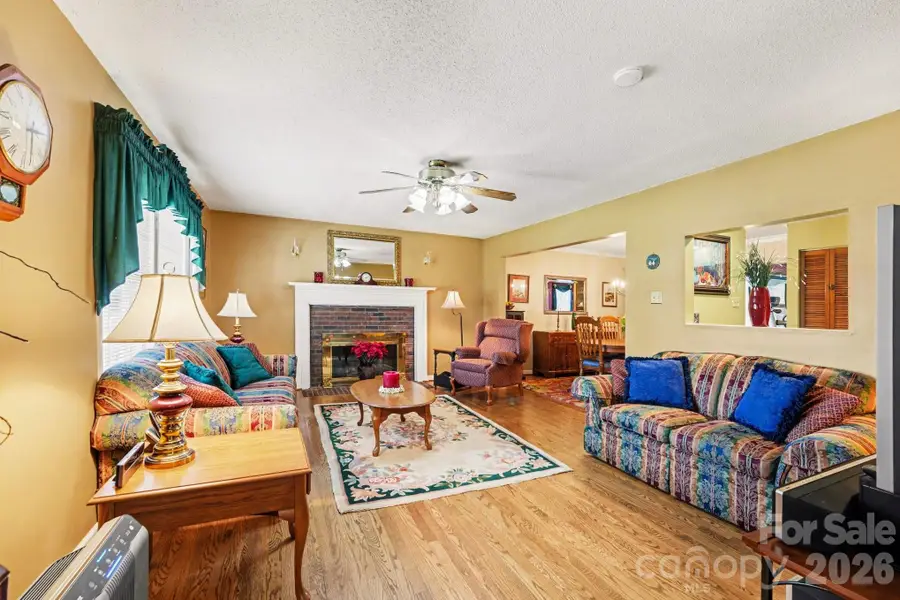 140 Eastwood Drive, Statesville, NC 28625 - #2