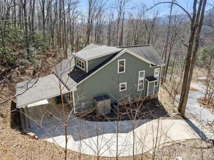 132 Fields Drive, Waynesville, NC 28785 - #3