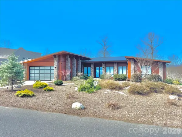 1416 High Valley Way, Lenoir, NC 28645