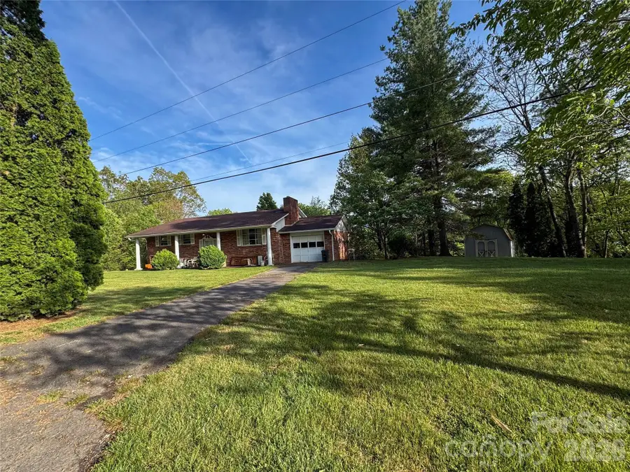 70 Winchester Drive, Waynesville, NC 28785 - #3