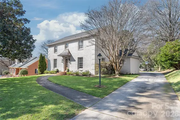 1330 Brockton Lane, Charlotte, NC 28226