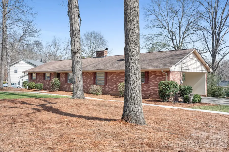 183 Kingsway Circle, Charlotte, NC 28214 - #3