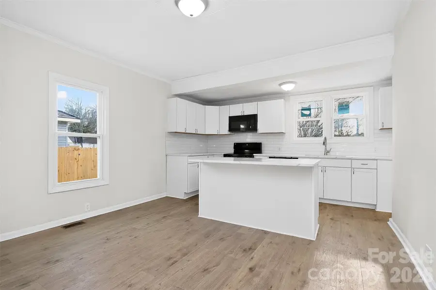 399 Woodlawn Avenue, Cramerton, NC 28032 - #3