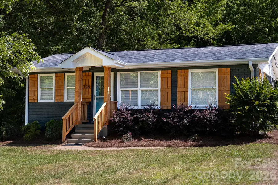 728 Morningside Drive, Mount Holly, NC 28120 - #2
