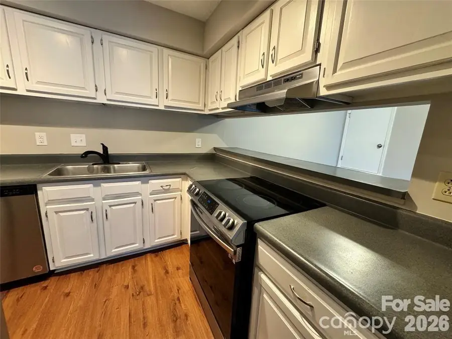 1600 Sharon Road W #16, Charlotte, NC 28210 - #2