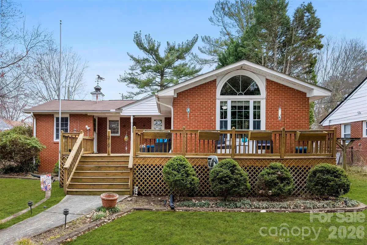 210 Avondale Drive, Lexington, NC 27295 - #1