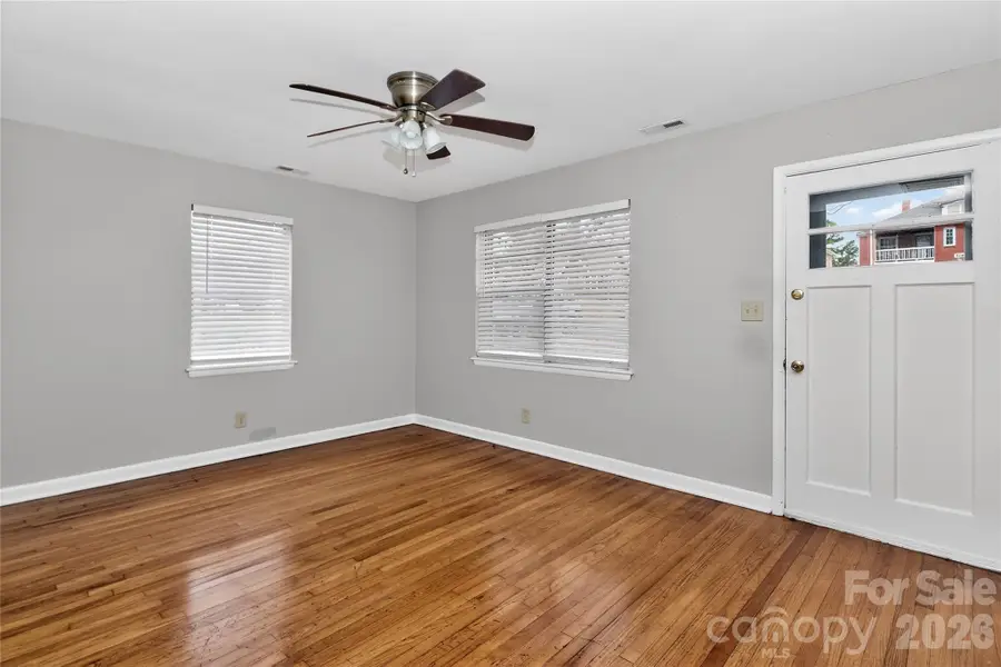 517 Grandin Road, Charlotte, NC 28208 - #2